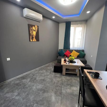 Comfortable Apartment Комфортные Апартаменты Self Check In Yerevan Exterior photo