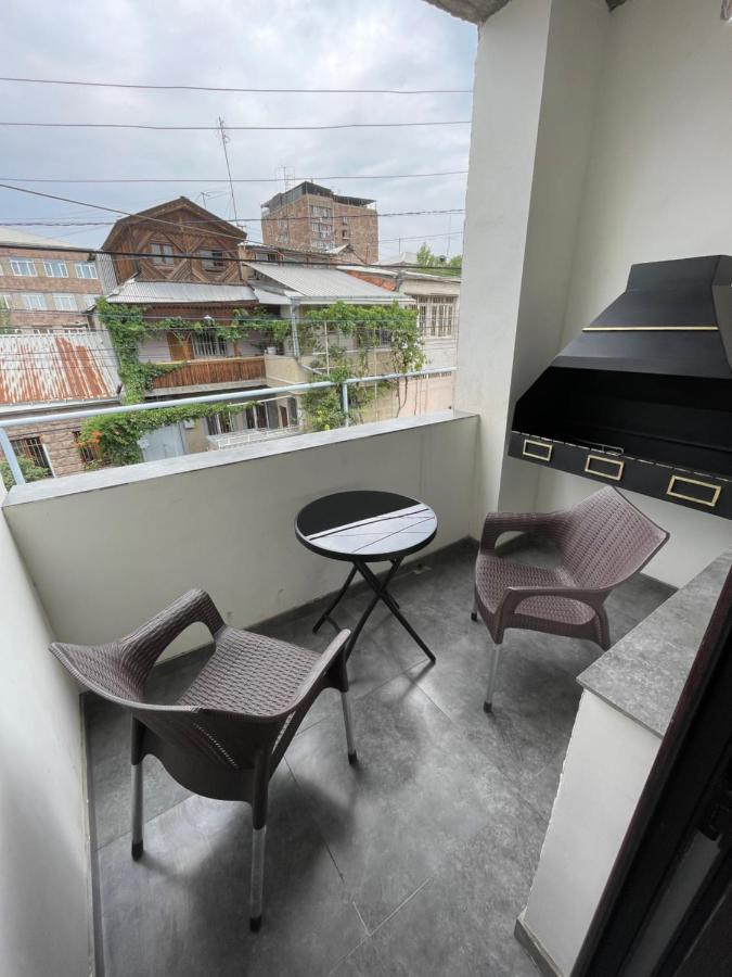 Comfortable Apartment Комфортные Апартаменты Self Check In Yerevan Exterior photo